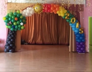 Арка из воздушных шаров в детский сад