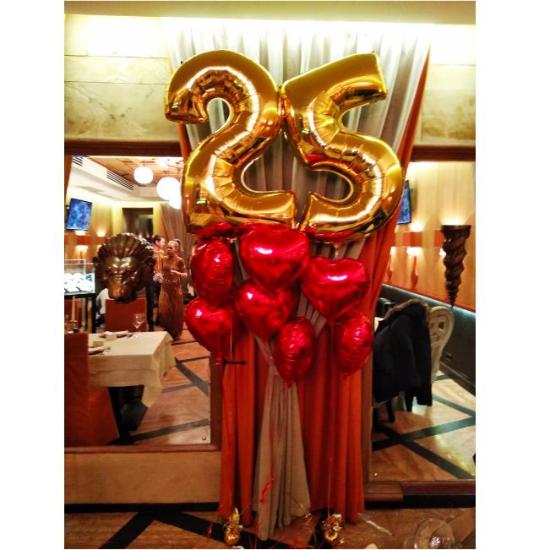 Композиция фольгированных шаров "25 лет"